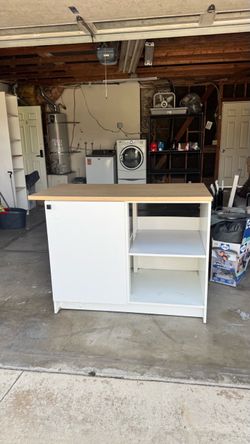 IKEA KNOXHULT Kitchen Island / Base Cabinet with Countertop – 48” Wide