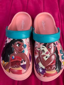 Moana Crocs