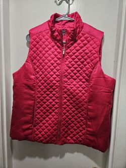 Ladies XL Red Jones New York Signature Quilted Best