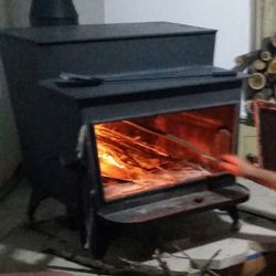 Woodsman Stove