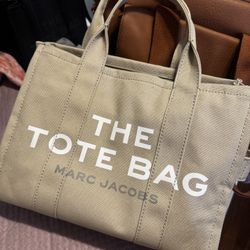 Marc Jacob Medium Tote Bag
