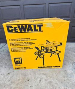 DeWALT corded 15Amp 10in Job Site Table Saw With Rolling Stand