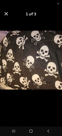 Reversible Twin Skull Comforter
