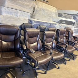 Office Chairs 