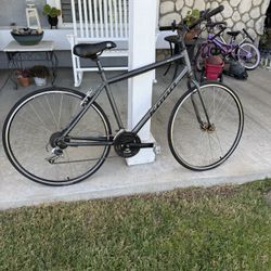 Kona Dew Hybrid Bike – Lightweight, Smooth Ride!