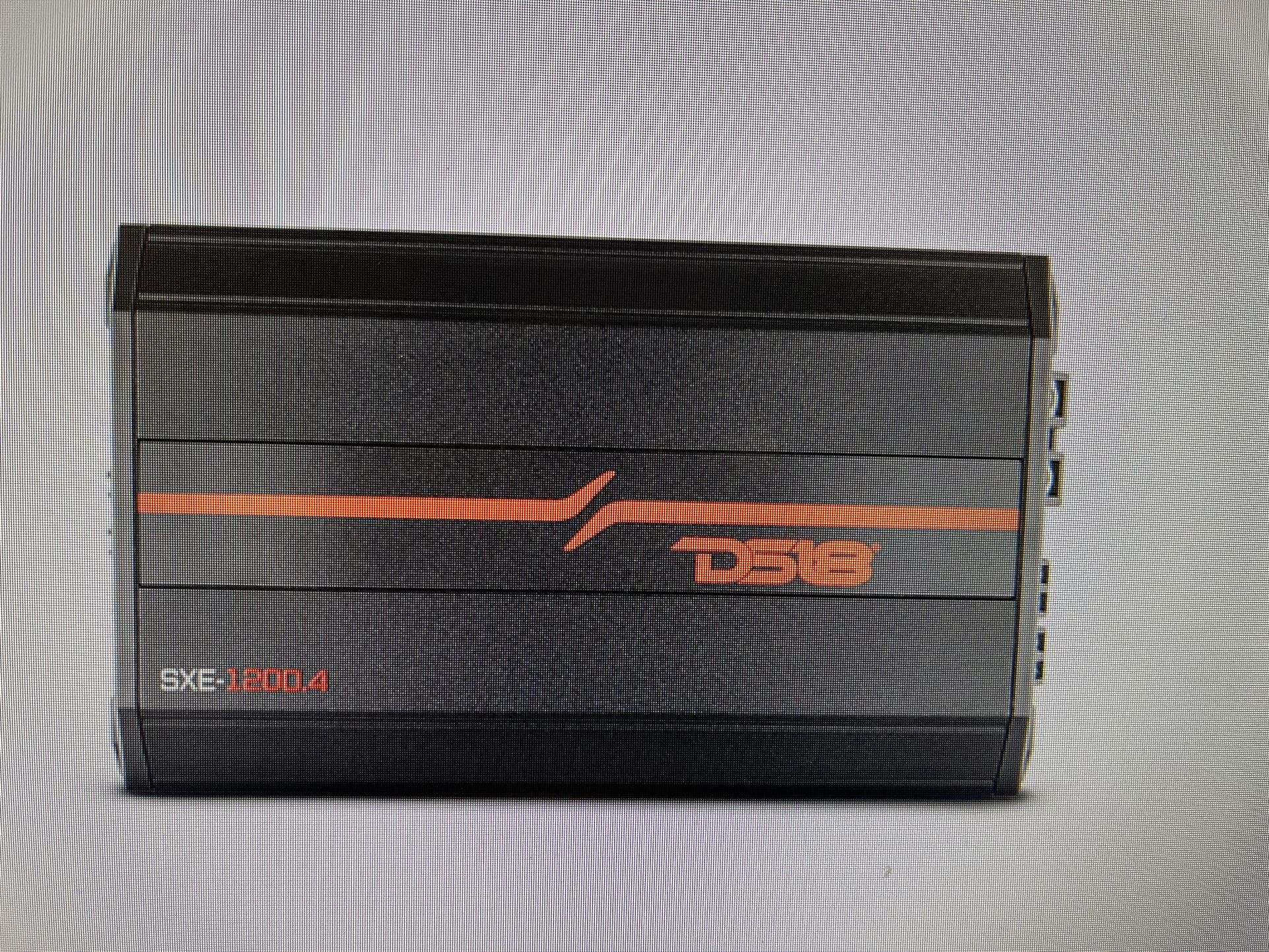 DS18 SXE-1200.4 BRAND NEW 1200 WATT 4-CHANNEL AMP 