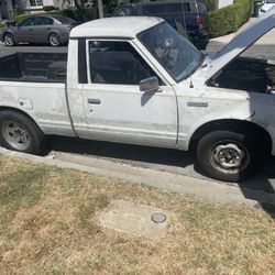 1985 Nissan Pickup