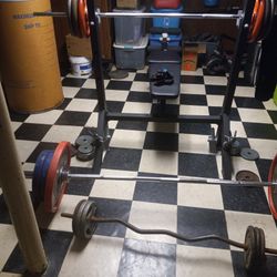 Weights And Bench, 400+lbs