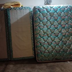 King Size Mattress and Box springs 