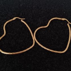 18kt. Gold Plate Heart Hoop Earrings