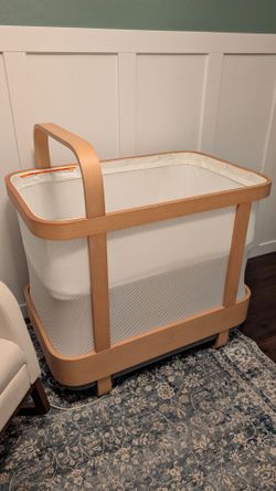 Cradlewise Smart Crib