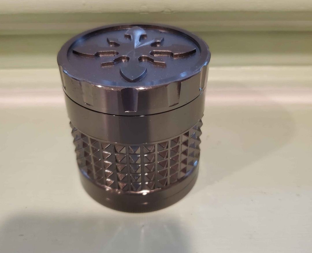 Studded 4 Part Herb/Spice Grinder Ages 21+