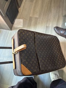 Louis Vuitton monogram Pegase  55