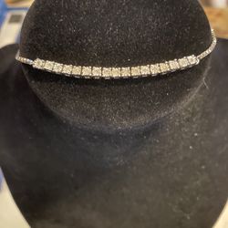 Beautiful Vintage Silver Tone Rhinestone Bracelet 