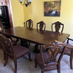 Traditional Ashley Furniture Dining Room Set