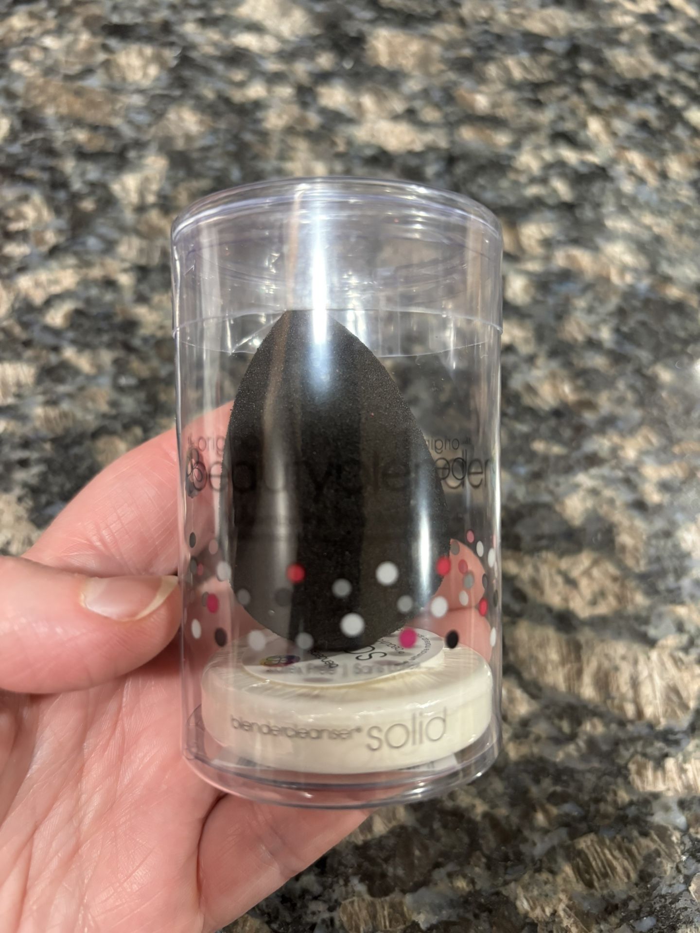 NEW BEAUTYBLENDER PRO WITH BEAUTYCLEANSER SOLID $10!!