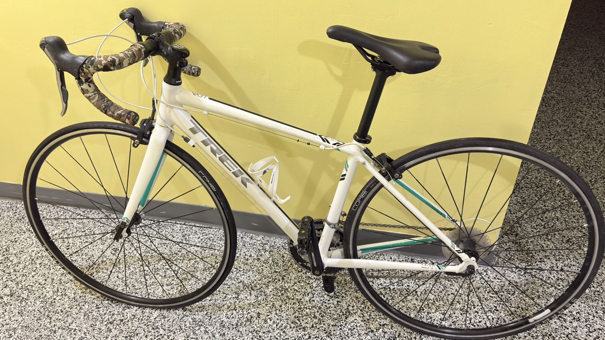 trek lexa sl