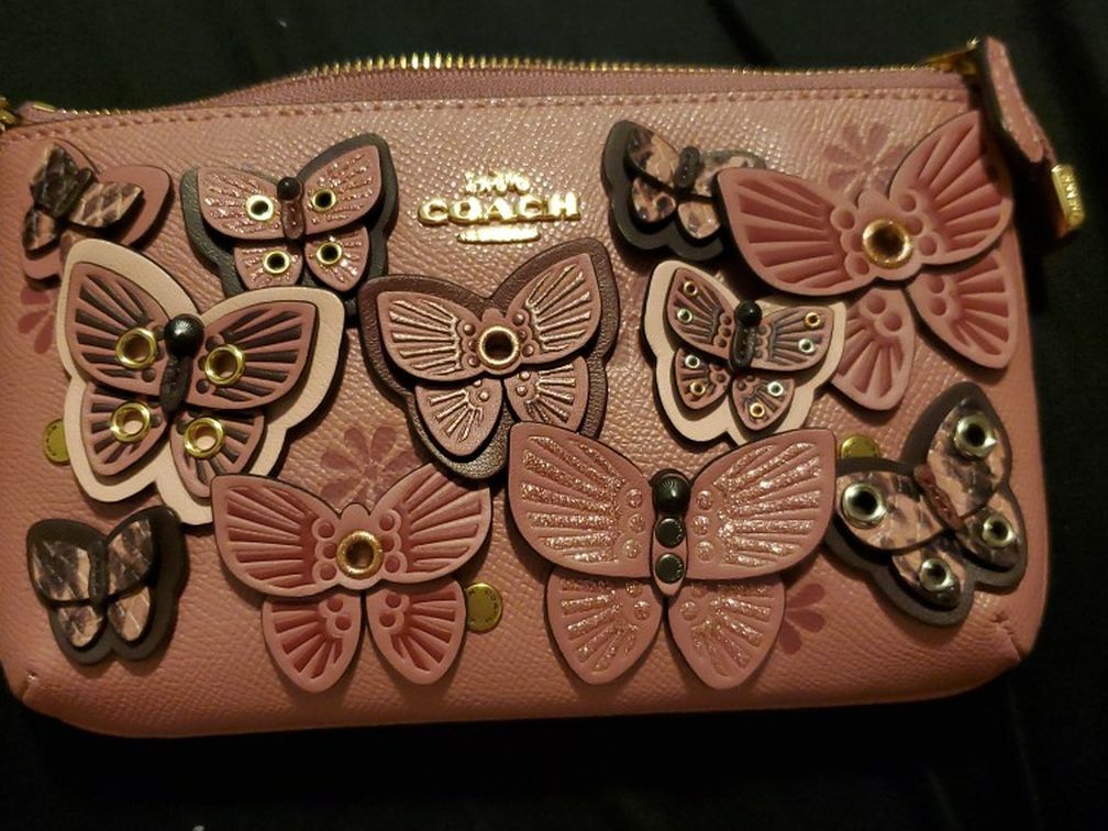 New Wrist Wallet COACH