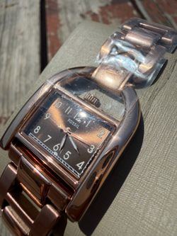 Fossil Rose Gold Watch – New With Tags