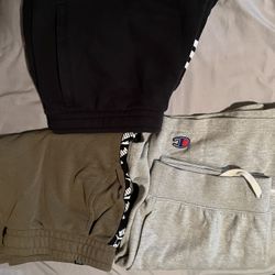 Men’s Sweatshorts Size Large- Like New 