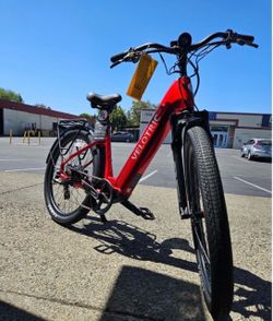 VELOTRIC DISCOVER 2 COMMUTER E-BIKE