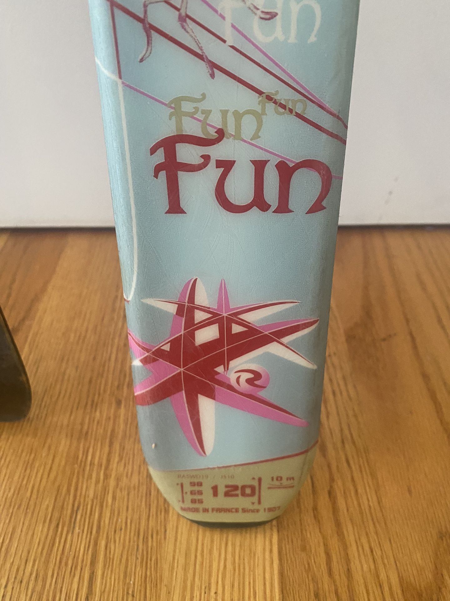 ロシニョール　fun girl 120 Rossignol Fun Girl Skis 120 Youth