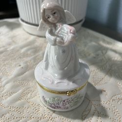 Vintage Porcelain Angel Floral purple white gold Hinged Bow Jewelry Box