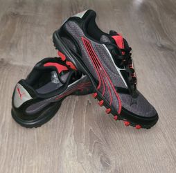 PUMA Sport Lifestyle Sneakers Grey Mesh and Red Accents Men's Size 9.5
