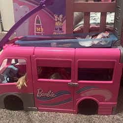 Barbie camper