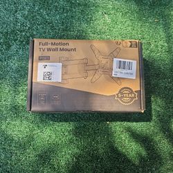 Full Motion TV Wall Mount