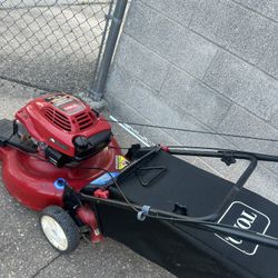 22” Self Propellant Toro Lawn Mower