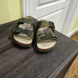 Sandalias Birkenstock para mujer # 36 seminuevas usadas solo una vez, plantilla suave.