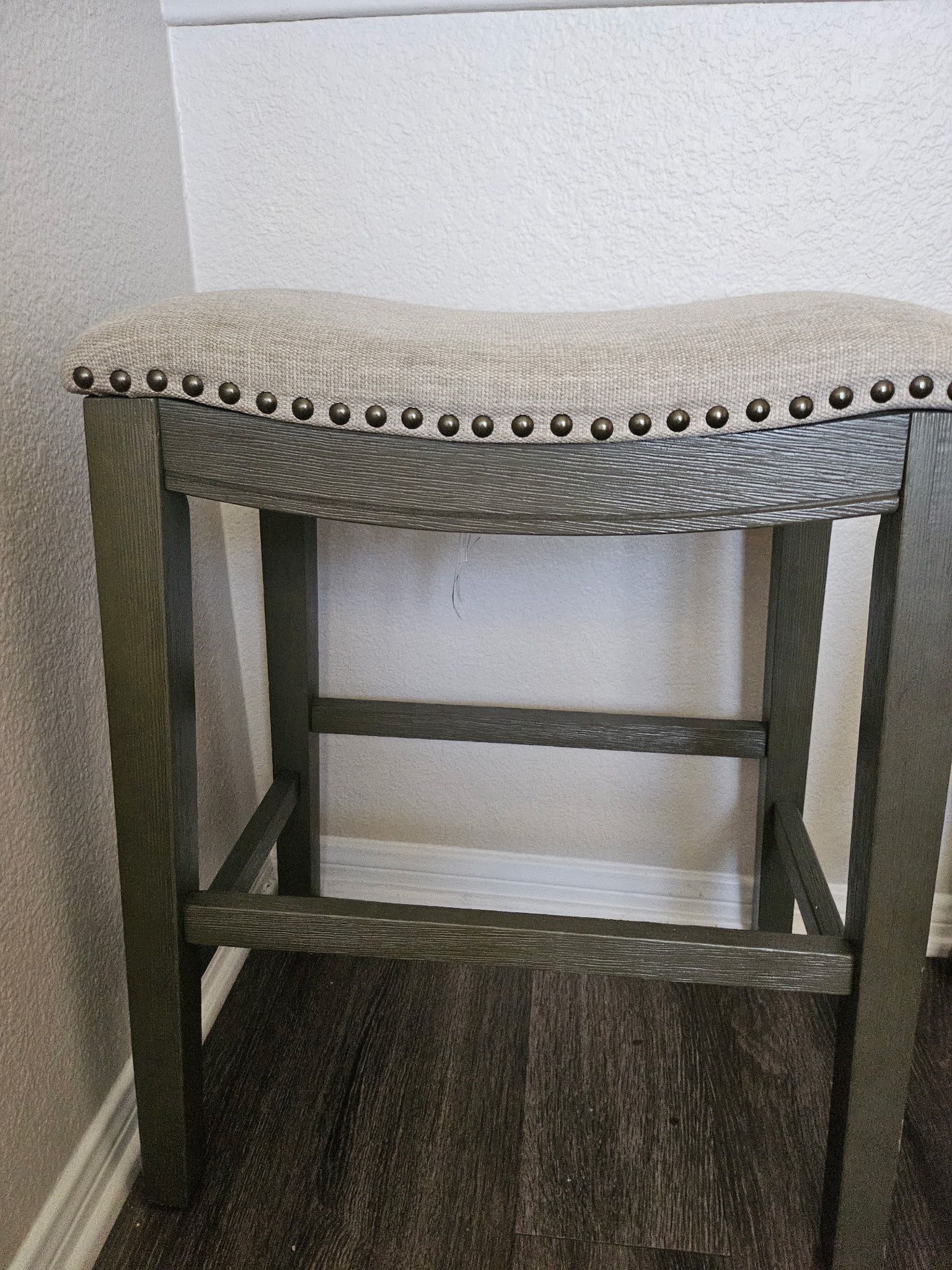 5 Wooden Bar Stools - Moving Fire Sale. $10 Each OBO
