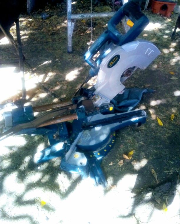 GMC 15A LSMS 10UL 15AMP Slide Compound Miter Saw