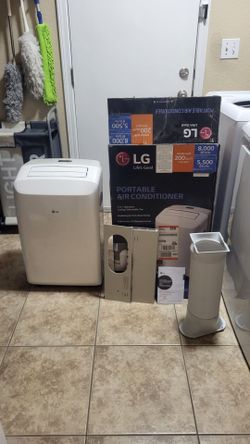 LG Portable Air Conditioner LP0817WSR W/ Remote & Manual