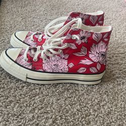Converse Womens 7.5 Chuck 70 red pink floral high tops 568373C