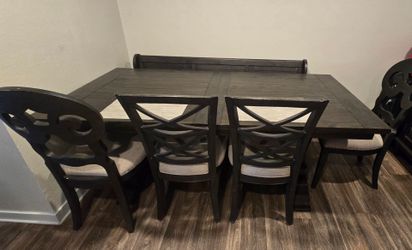 Havertys Dining Room Set Kitchen Table- $6k Cost