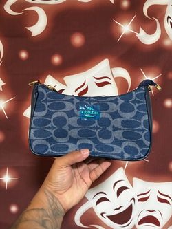 Crossbody bag