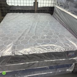 QUEEN SIZE THERMO BALANCE (PLUSH) HYBRID MATTRESS & BOX SPRING BED SET