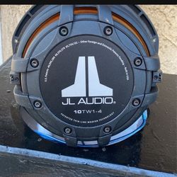 Custom Toyota Tacoma 