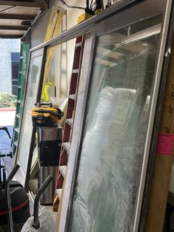 Sliding Door