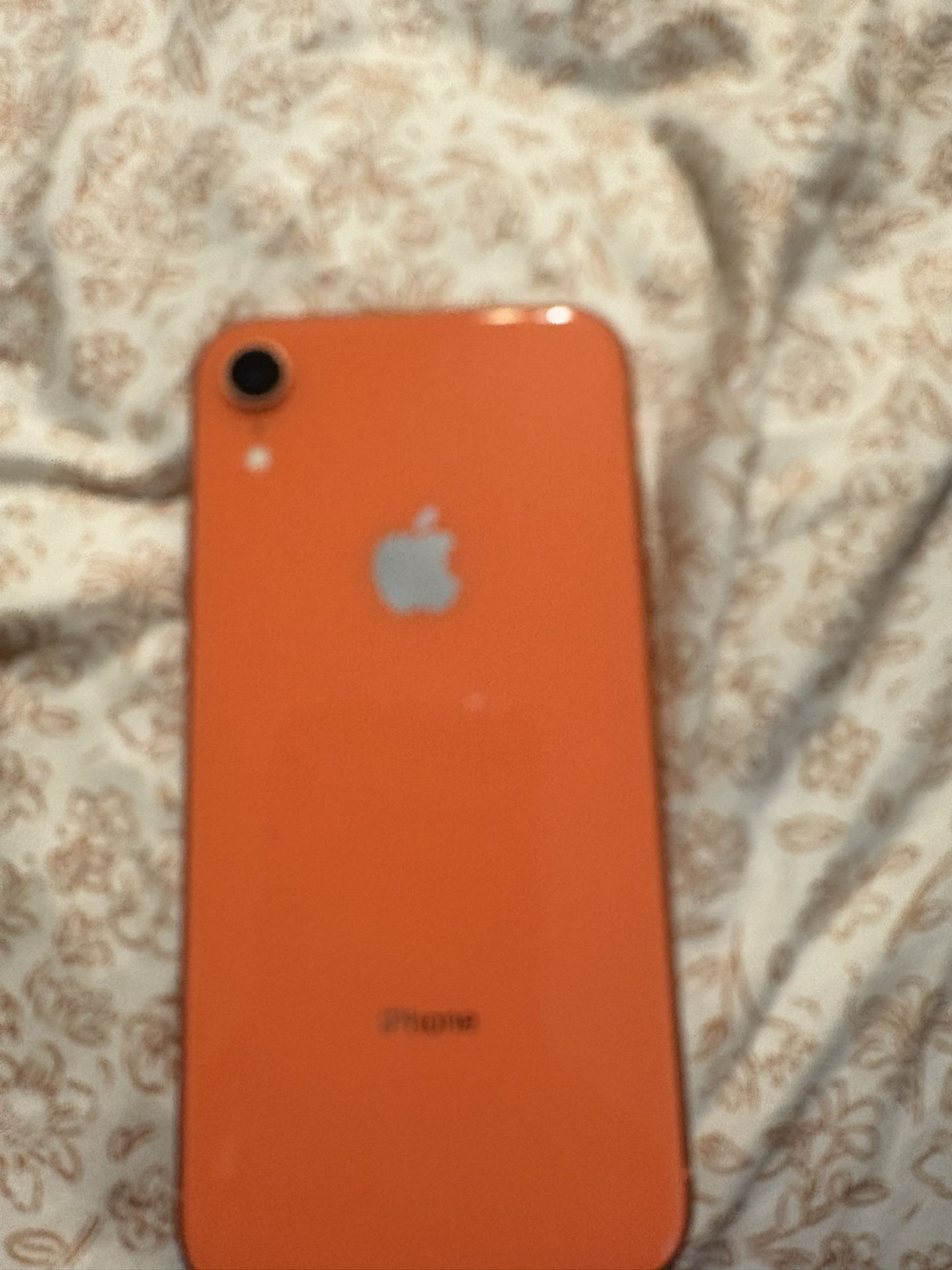 iPhone Xr (coral)