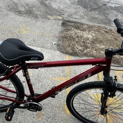  Mountain Bike For sale 