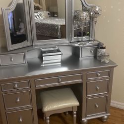 Adult Vanity 200 OBO