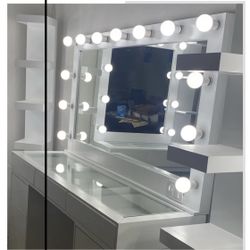 Makeup Vanity 