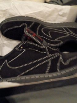 Jordan 1 Travis Scott og low