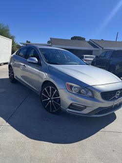 2017 Volvo S60 T5  Dynamic Sedan 4D