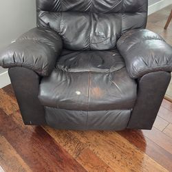 Dark Brown Leather Recliner Couch $60.00