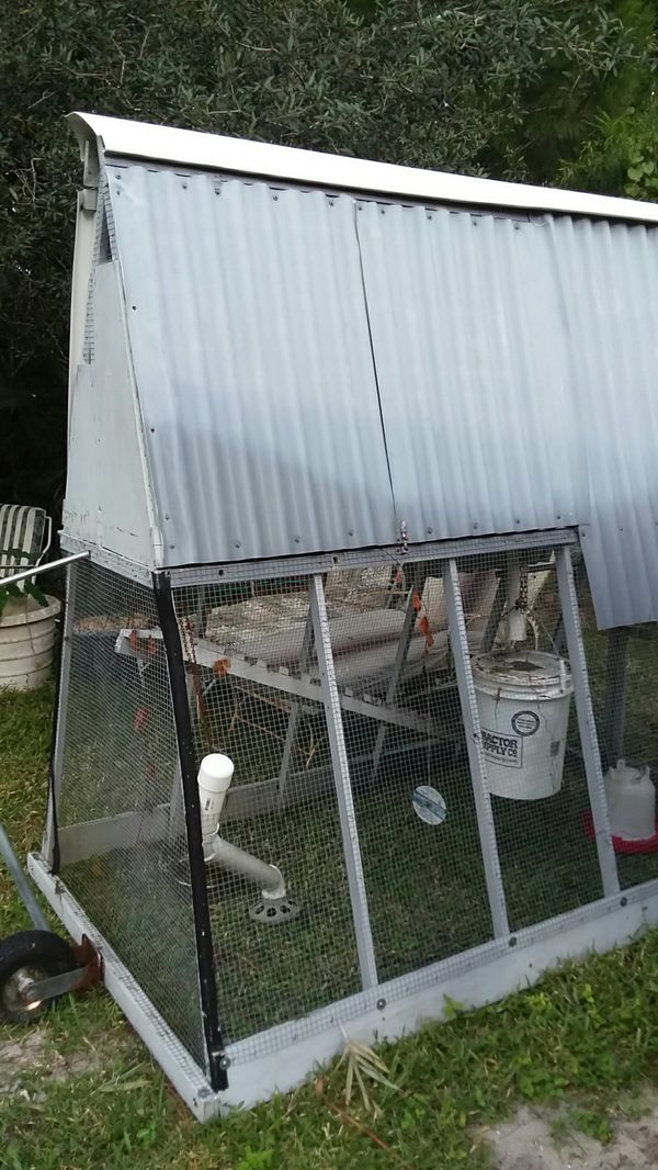 Predator proof chicken coop/tractor for Sale in New Smyrna Beach, FL OfferUp
