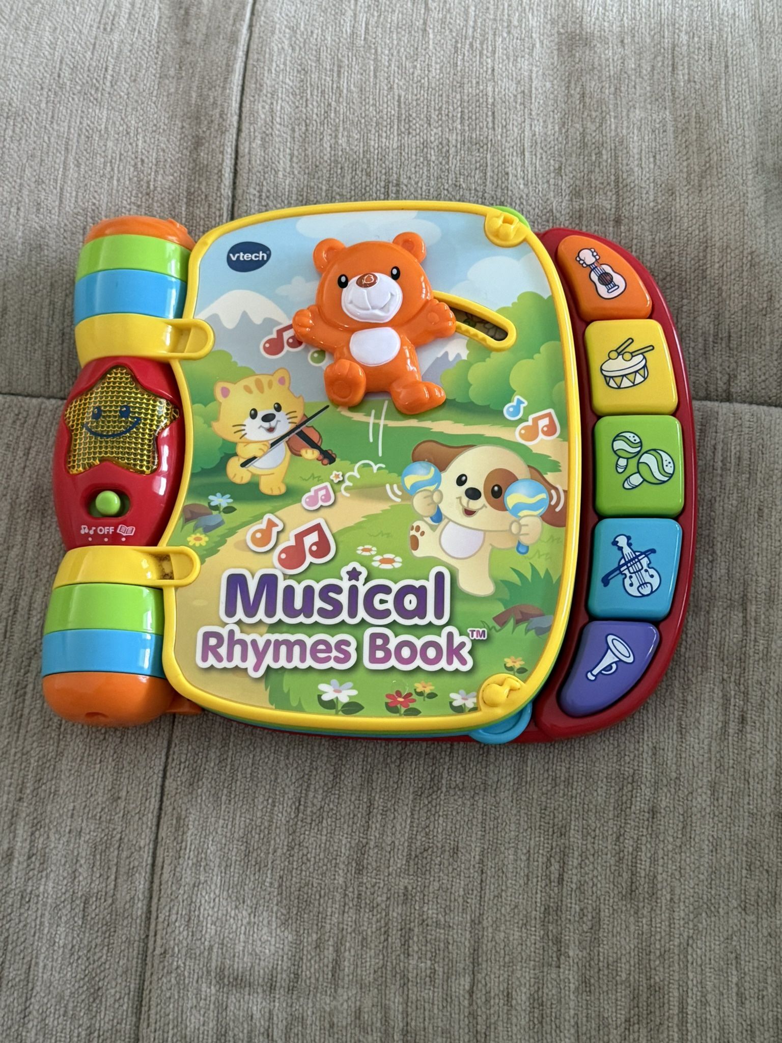 VTech Musical Rhymes Book, Red